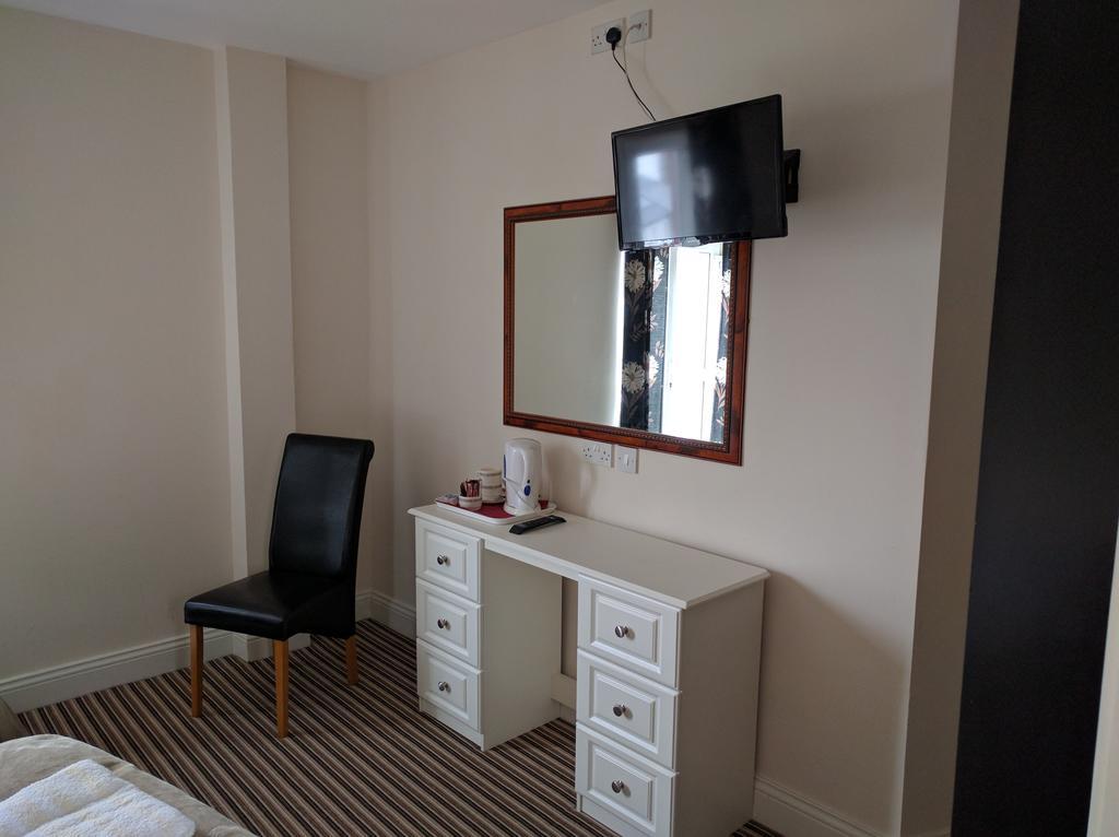 Galway Arms Inn ภายนอก รูปภาพ