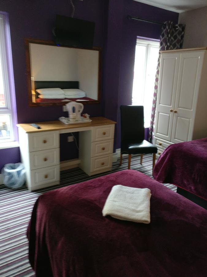 Galway Arms Inn ภายนอก รูปภาพ